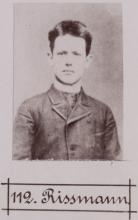 Johann Risman. © Staatsarchiv Hamburg, Signatur 331-3-1063: Sammlung von Fotos von Anarchisten für das »Anarchisten-Album«